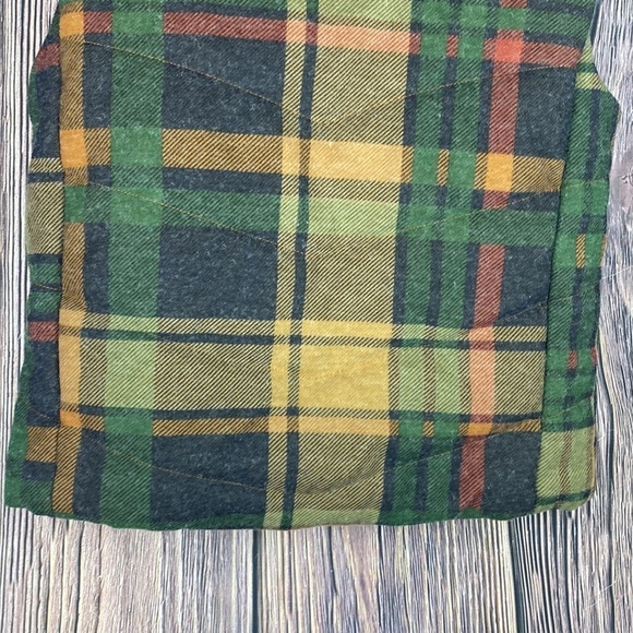 Vanilla Bay Plaid Vest- Size Small - Picture 8 of 11